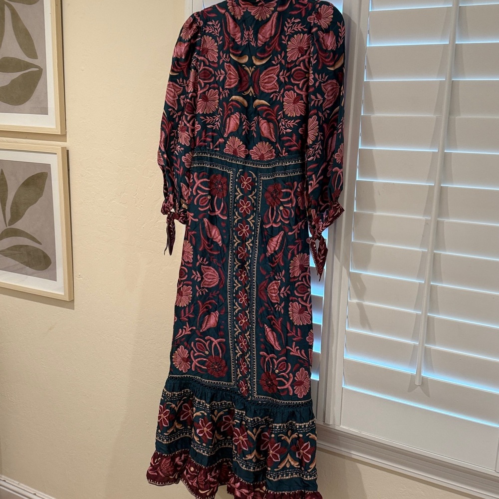FARM Rio Floral Long Sleeve Dress - Picture 6 of 10